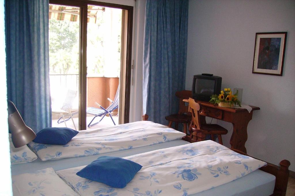 Hotel Elvetico Λοκάρνο Δωμάτιο φωτογραφία